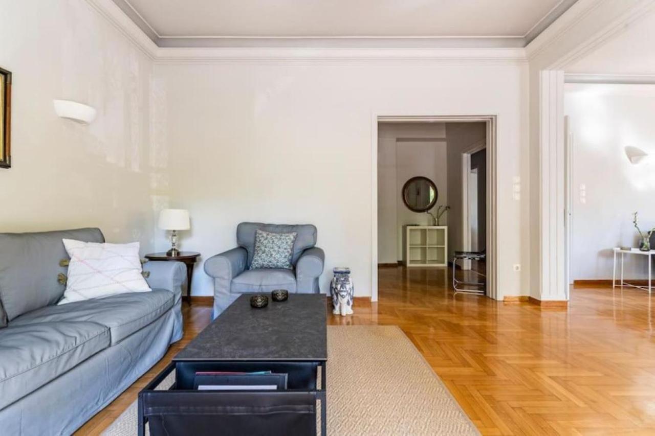Spacious Renovated Flat In The Athens Riviera Exterior foto
