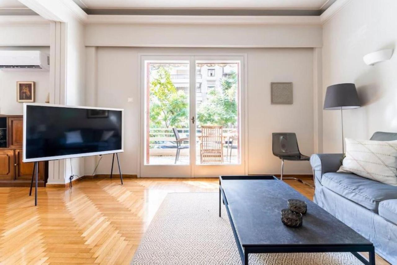 Spacious Renovated Flat In The Athens Riviera Exterior foto