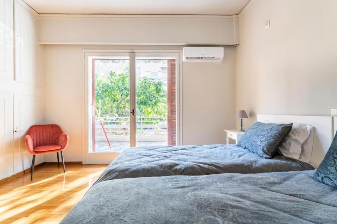 Spacious Renovated Flat In The Athens Riviera Exterior foto