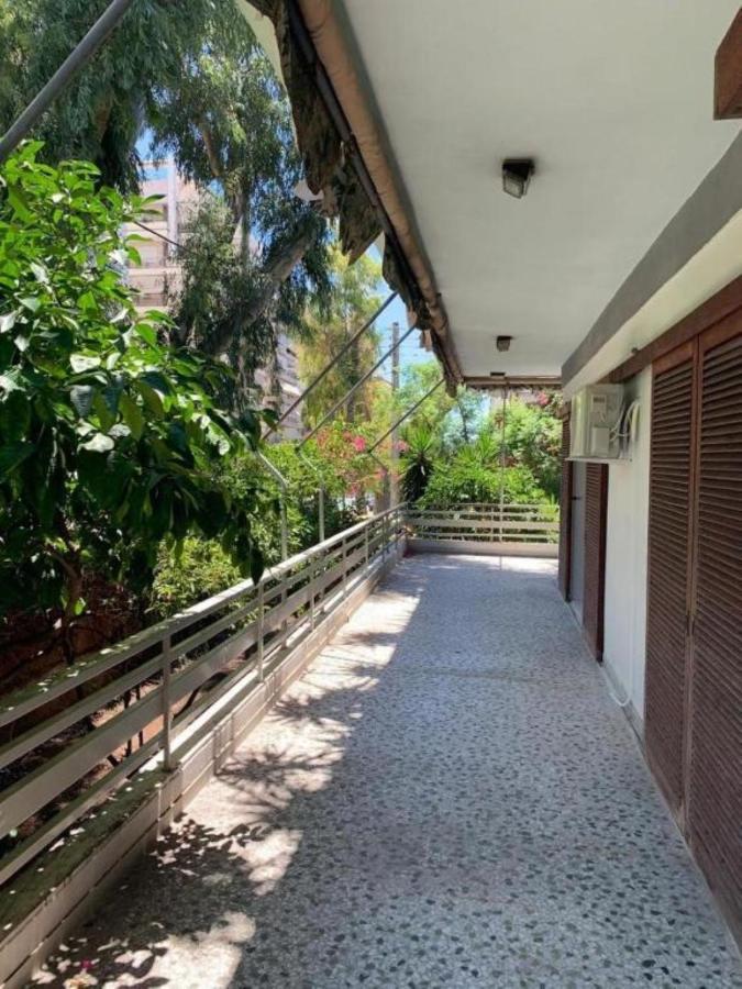 Spacious Renovated Flat In The Athens Riviera Exterior foto